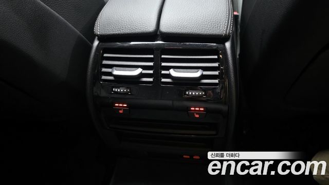 BMW 5-Series 520i Luxury