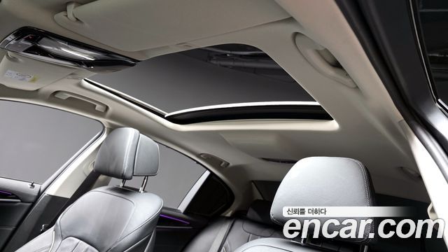 BMW 5-Series 520i Luxury