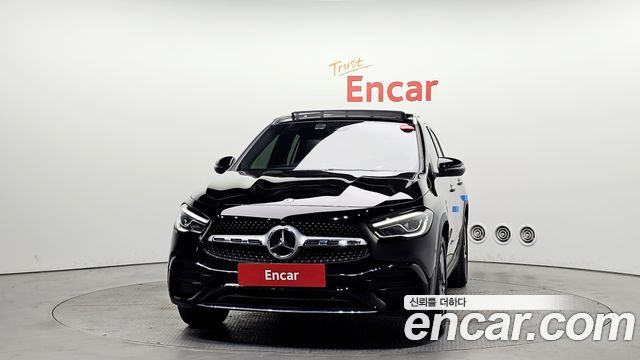 Mercedes-Benz GLA-Class GLA250 4MATIC