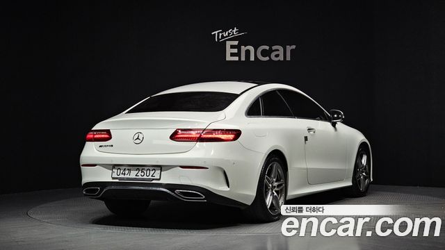Mercedes-Benz E-Class W213 E220d Coupe