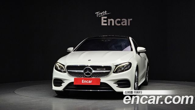 Mercedes-Benz E-Class W213 E220d Coupe