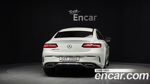 Mercedes-Benz E-Class W213 E220d Coupe