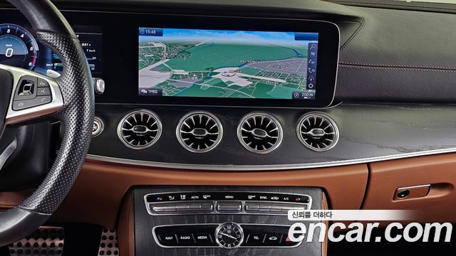 Mercedes-Benz E-Class W213 E220d Coupe