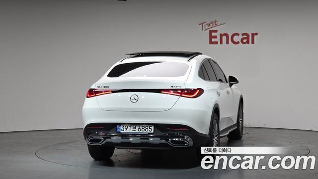 Mercedes-Benz GLC-Class GLC300 4MATIC Avnatgarde Coupe
