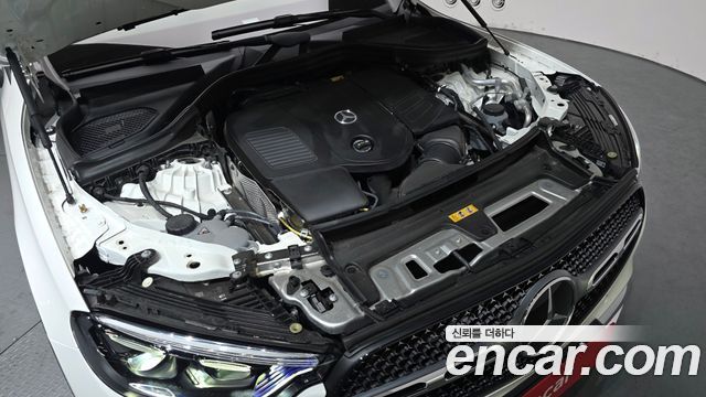Mercedes-Benz GLC-Class GLC300 4MATIC Avnatgarde Coupe