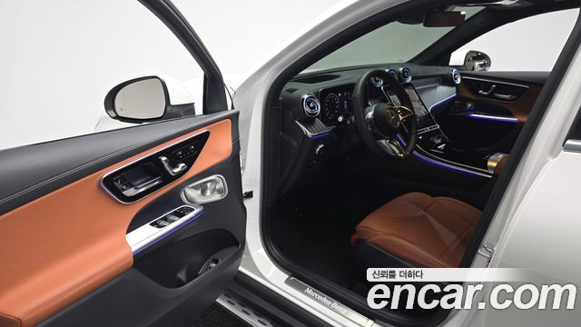 Mercedes-Benz GLC-Class GLC300 4MATIC Avnatgarde Coupe