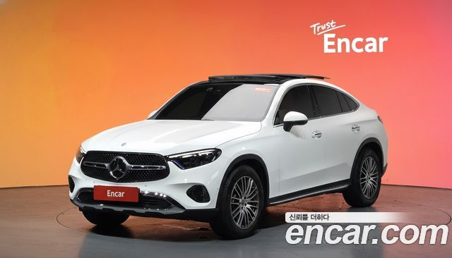 Mercedes-Benz GLC-Class GLC300 4MATIC Avnatgarde Coupe