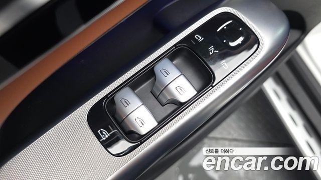 Mercedes-Benz GLC-Class GLC300 4MATIC Avnatgarde Coupe