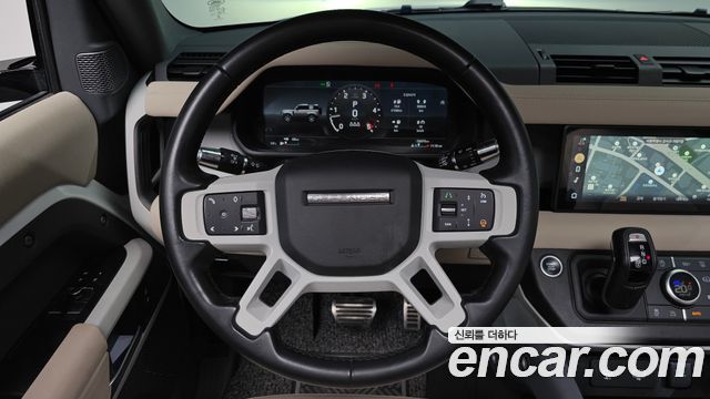 Land Rover Defender 90 D250 SE