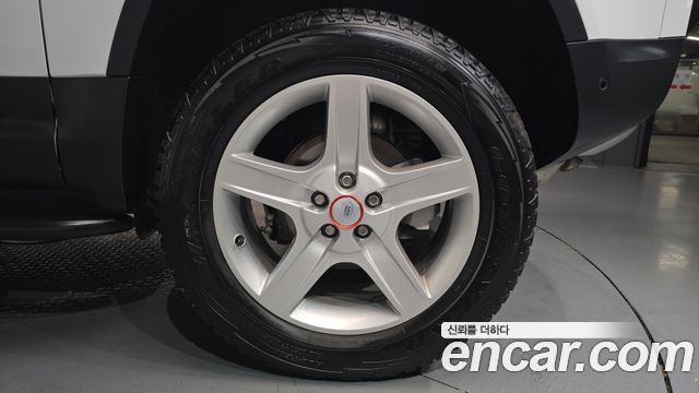Land Rover Defender 90 D250 SE