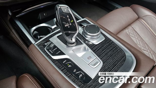BMW 7-Series 740e iPerformance M Sport