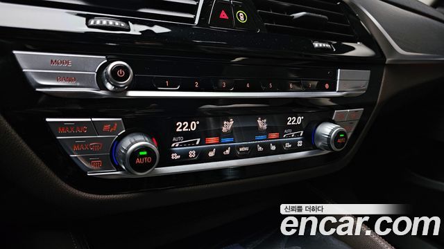 BMW Gran Turismo 630i xDrive Luxury