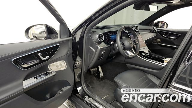 Mercedes-Benz GLC-Class GLC300 4MATIC AMG Line
