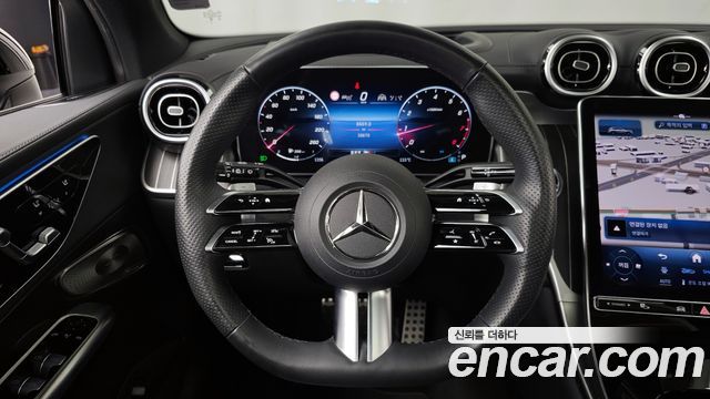 Mercedes-Benz GLC-Class GLC300 4MATIC AMG Line