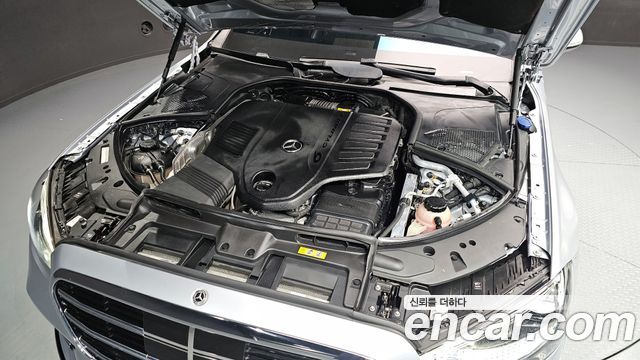 Mercedes-Benz S-Class S500L 4MATIC