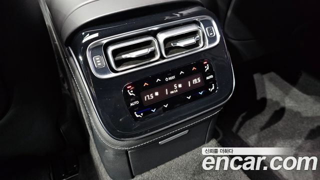 Mercedes-Benz S-Class S500L 4MATIC