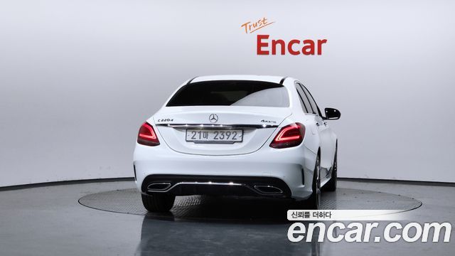 Mercedes-Benz C-Class C220 d 4MATIC AMG Line
