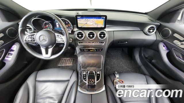 Mercedes-Benz C-Class C220 d 4MATIC AMG Line