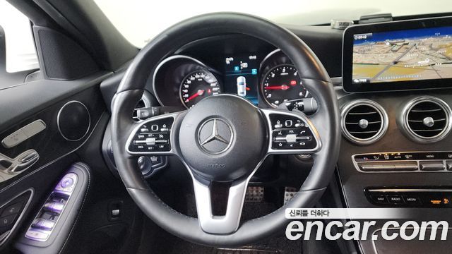 Mercedes-Benz C-Class C220 d 4MATIC AMG Line