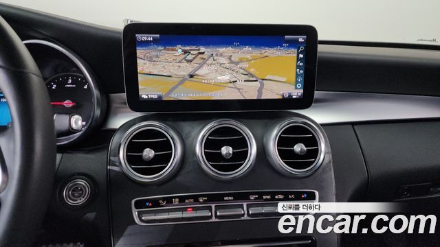 Mercedes-Benz C-Class C220 d 4MATIC AMG Line
