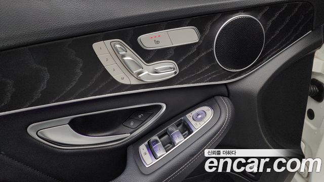Mercedes-Benz C-Class C220 d 4MATIC AMG Line