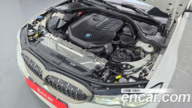 BMW 3-Series M340i Performance