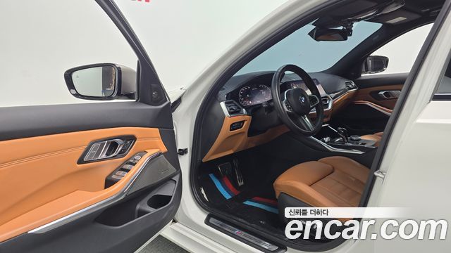 BMW 3-Series M340i Performance