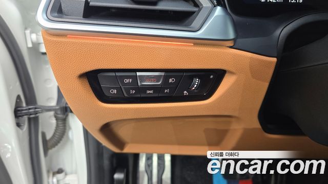 BMW 3-Series M340i Performance