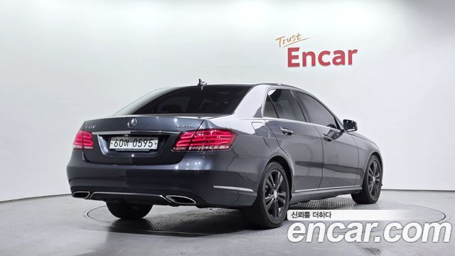 Mercedes-Benz E-Class E220 Bluetec Avantgarde