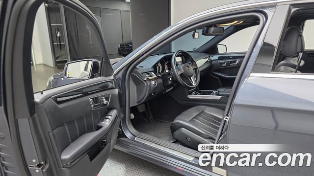 Mercedes-Benz E-Class E220 Bluetec Avantgarde