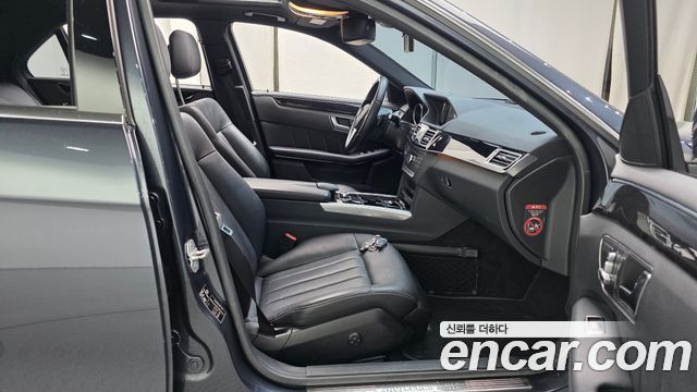 Mercedes-Benz E-Class E220 Bluetec Avantgarde