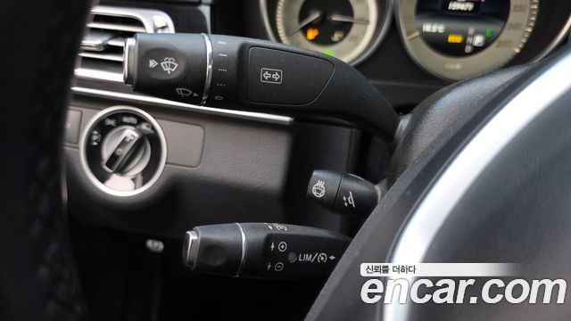 Mercedes-Benz E-Class E220 Bluetec Avantgarde