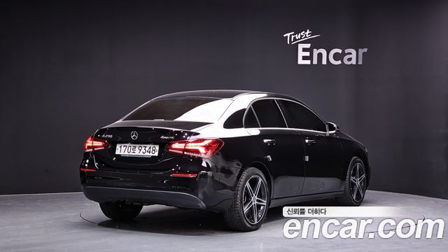 Mercedes-Benz A-Class A250 4MATIC Sedan