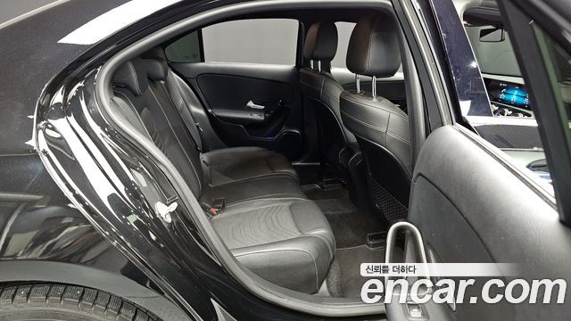 Mercedes-Benz A-Class A250 4MATIC Sedan