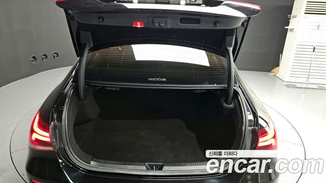 Mercedes-Benz A-Class A250 4MATIC Sedan