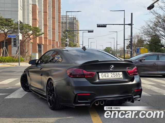 BMW M4 M4 Coupe PERFORMANCE SILENCE EDITION