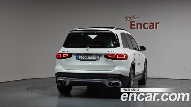 Mercedes-Benz GLB-Class AMG GLB35 4MATIC