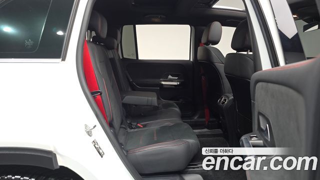 Mercedes-Benz GLB-Class AMG GLB35 4MATIC