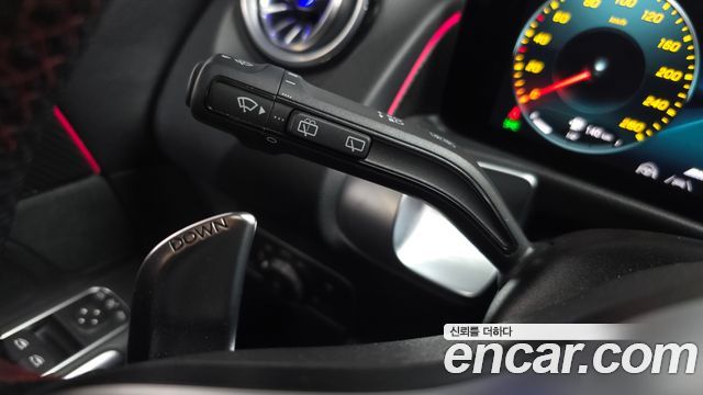 Mercedes-Benz GLB-Class AMG GLB35 4MATIC