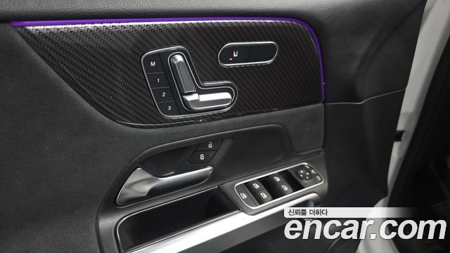 Mercedes-Benz GLB-Class AMG GLB35 4MATIC