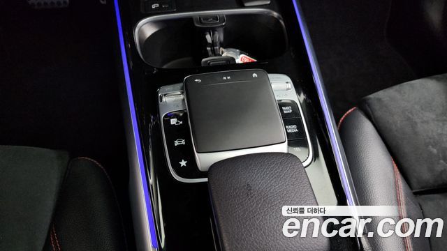 Mercedes-Benz GLB-Class GLB250 4MATIC