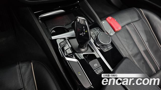 BMW 5-Series 520d Luxury Special Edition