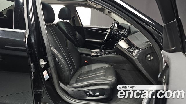 BMW 5-Series 520d Luxury Special Edition