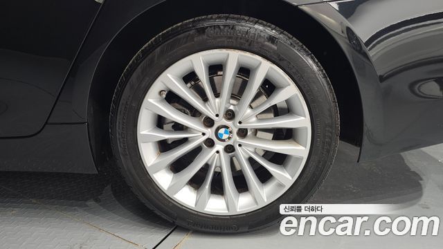 BMW 5-Series 520d Luxury Special Edition