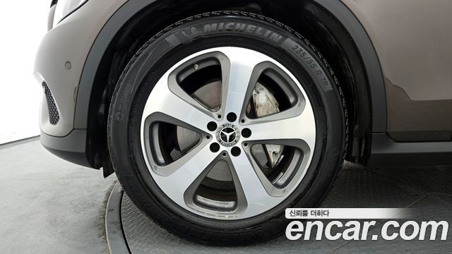 Mercedes-Benz GLC-Class GLC220 d 4MATIC Premium