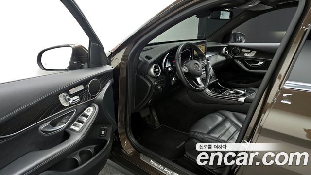 Mercedes-Benz GLC-Class GLC220 d 4MATIC Premium