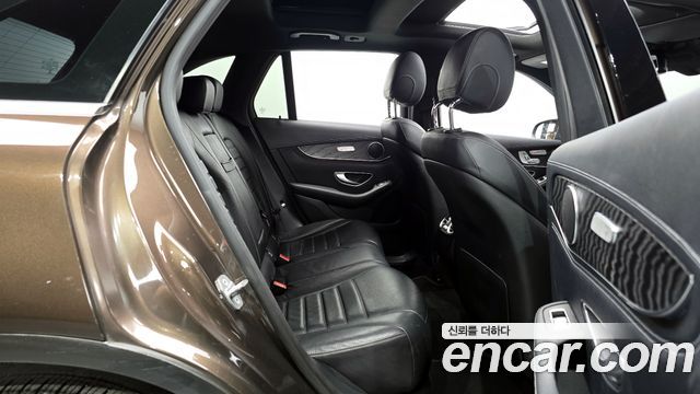 Mercedes-Benz GLC-Class GLC220 d 4MATIC Premium