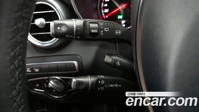 Mercedes-Benz GLC-Class GLC220 d 4MATIC Premium