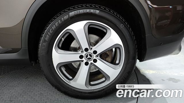 Mercedes-Benz GLC-Class GLC220 d 4MATIC Premium