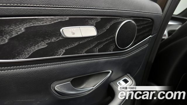 Mercedes-Benz GLC-Class GLC220 d 4MATIC Premium